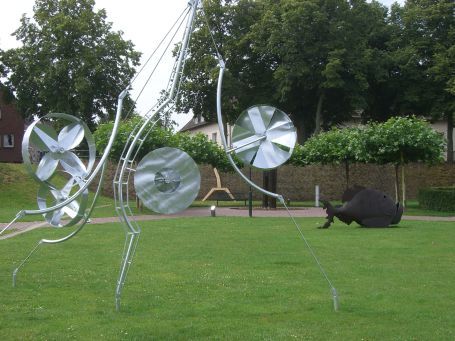 Rees : Am Bär, Skulpturenpark, Skulptur "Begegnung", von Gisela Mewes, Hameln